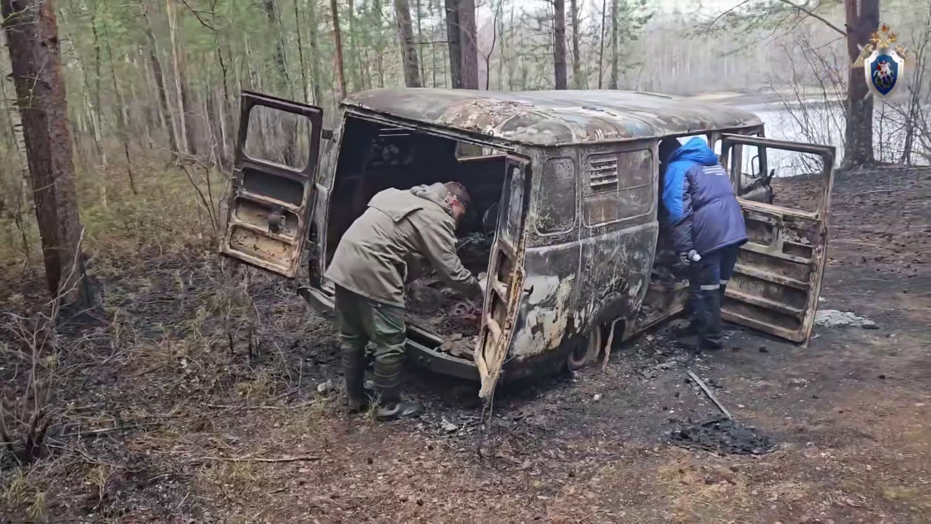 Трое рыбаков погибли при пожаре в автомобиле в лесу ХМАО