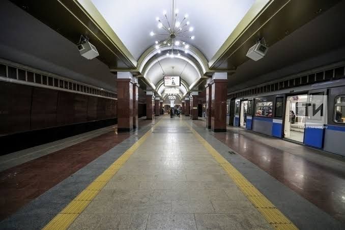 В метро Казани промыли более 17 км тоннелей за две недели