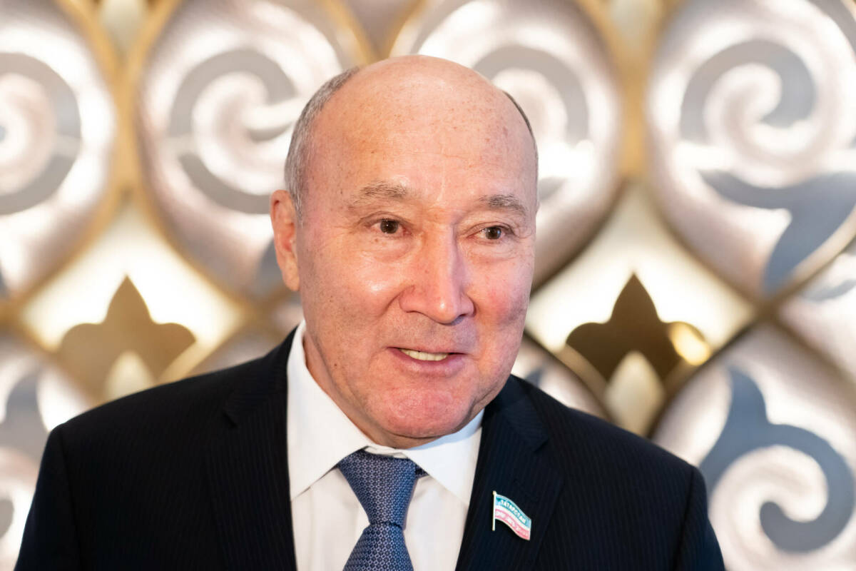 Марат Ахметов поздравил журналистов с Днем печати Татарстана