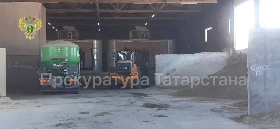В Татарстане рабочий погиб под колесами погрузчика на производстве
