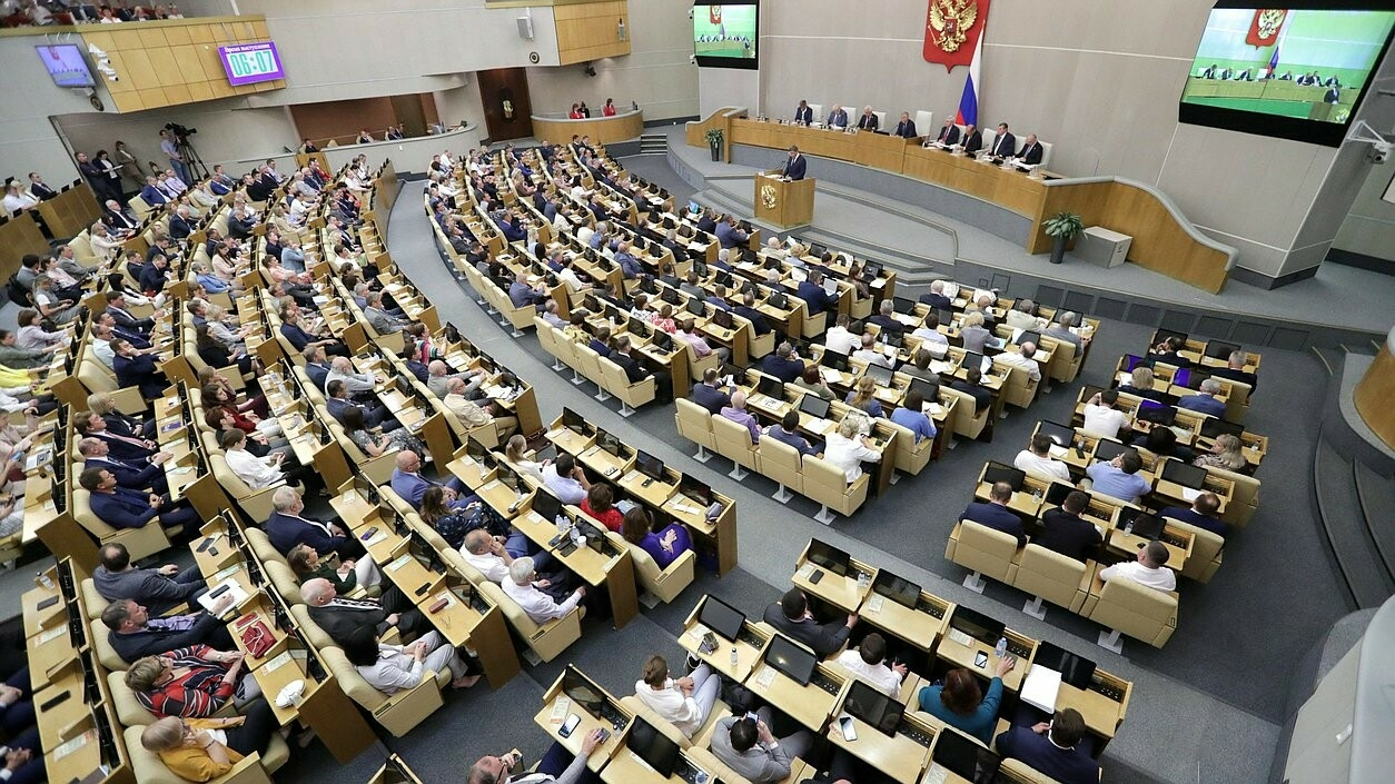 Госдума одобрила арест имущества релокантов за ряд правонарушений