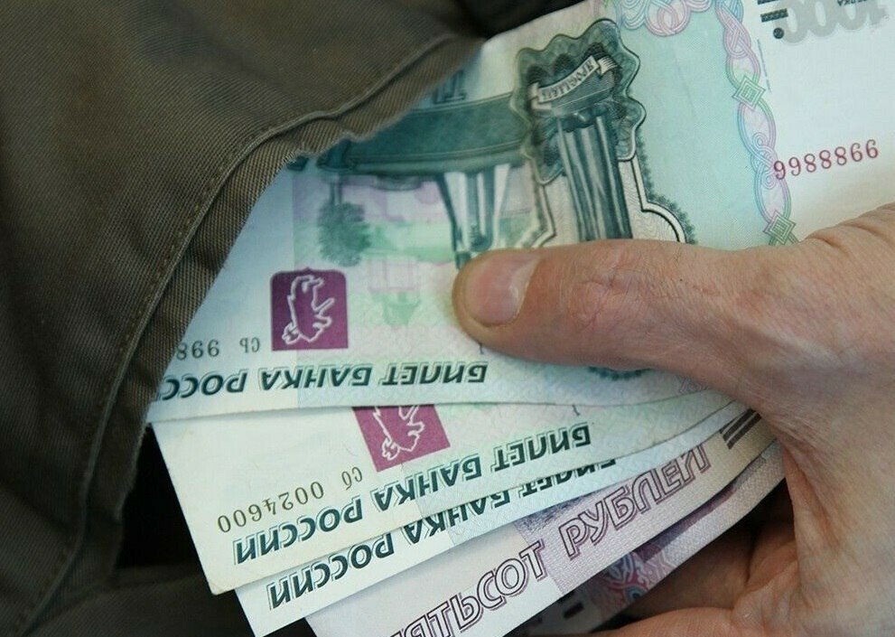 В Нижнекамске задержали подростка-курьера за обман пенсионерки