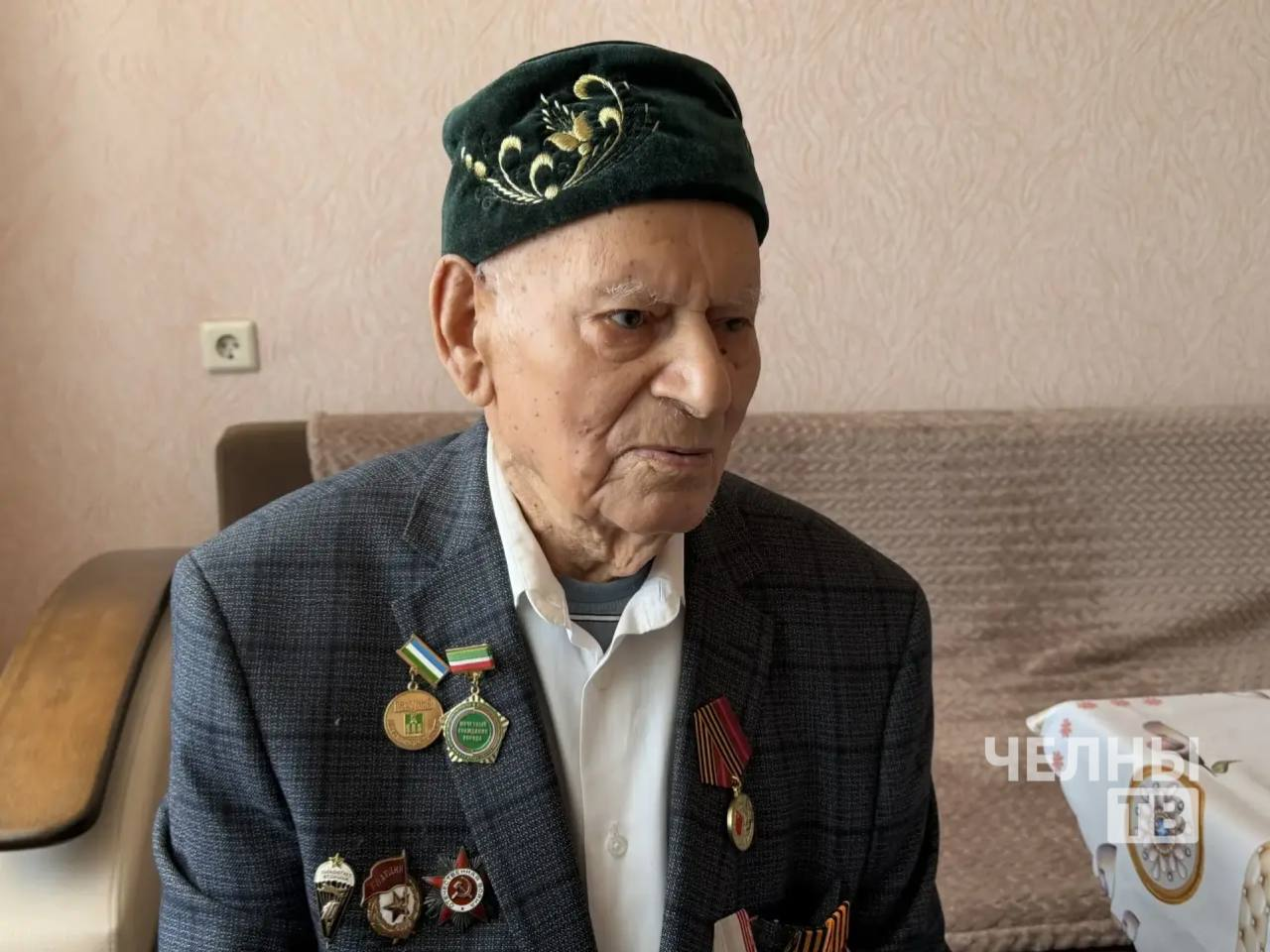 В Челнах поздравили 99-летнего ветерана Муфтаха Нуртдинова