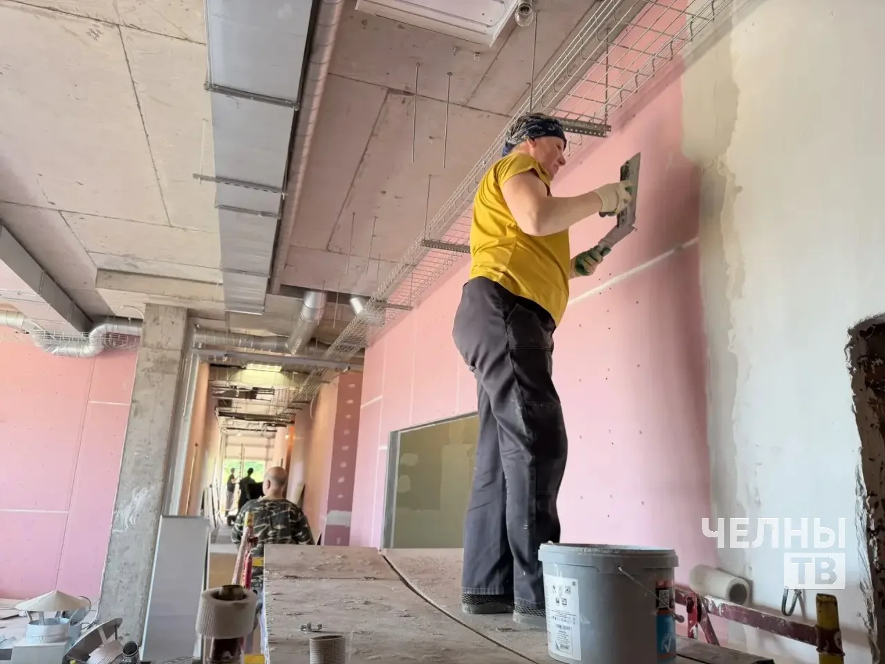 В Тукаевском районе строят крытый каток для хоккеистов и фигуристов