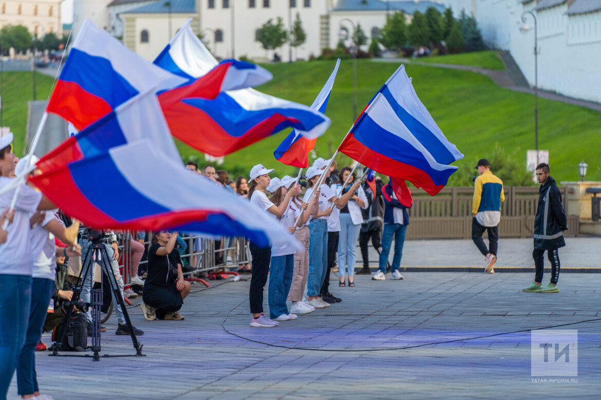 Татарстанцев ждут трехдневные выходные в честь Дня России