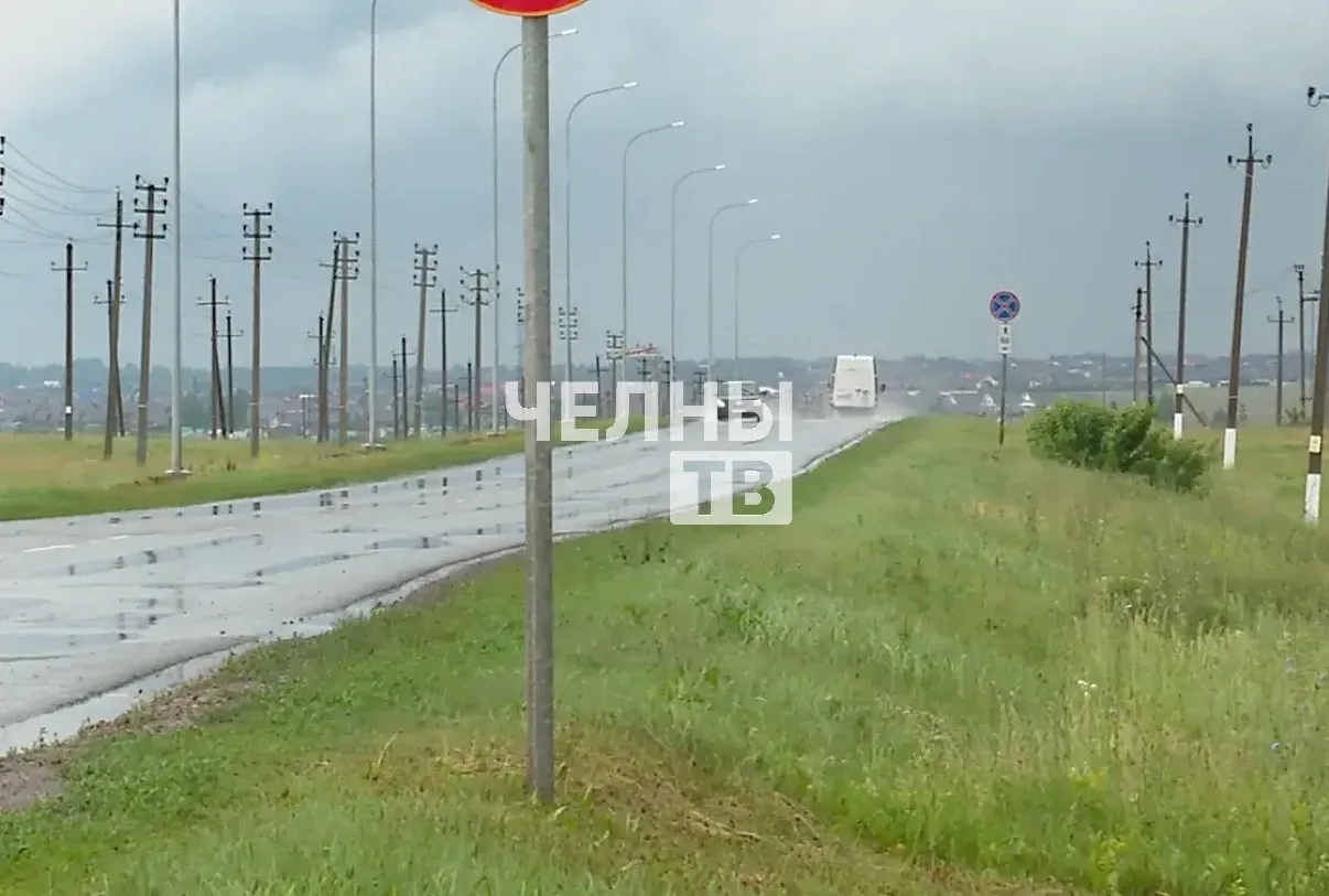 Жители жалуются на разбитую дорогу у СНТ «Транспортник»