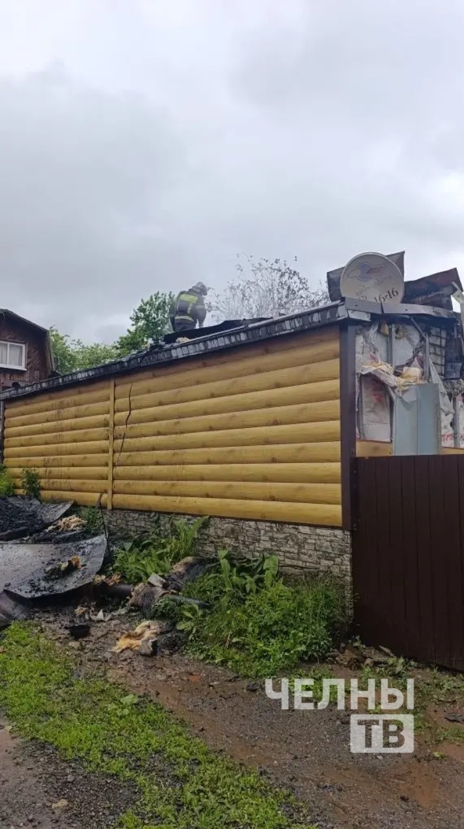В СНТ «Прибрежный» потушили пожар в дачном доме