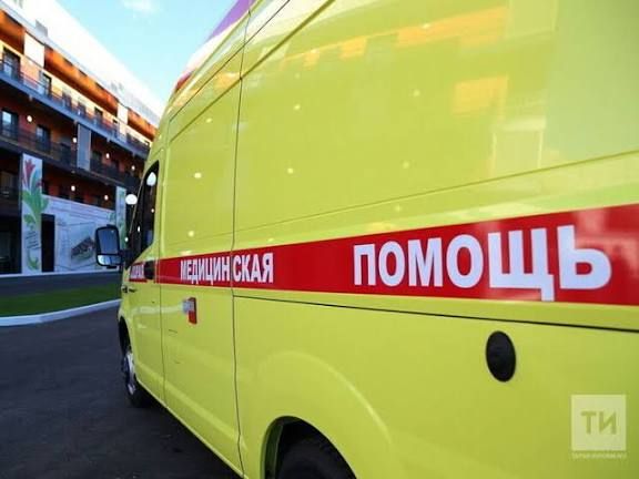 В Казани рабочий погиб при падении с пятого этажа во время капремонта дома