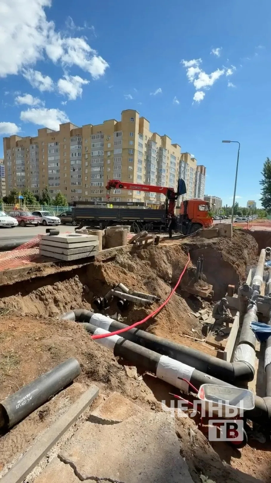 В 65-м микрорайоне реконструируют бесхозную теплотрассу