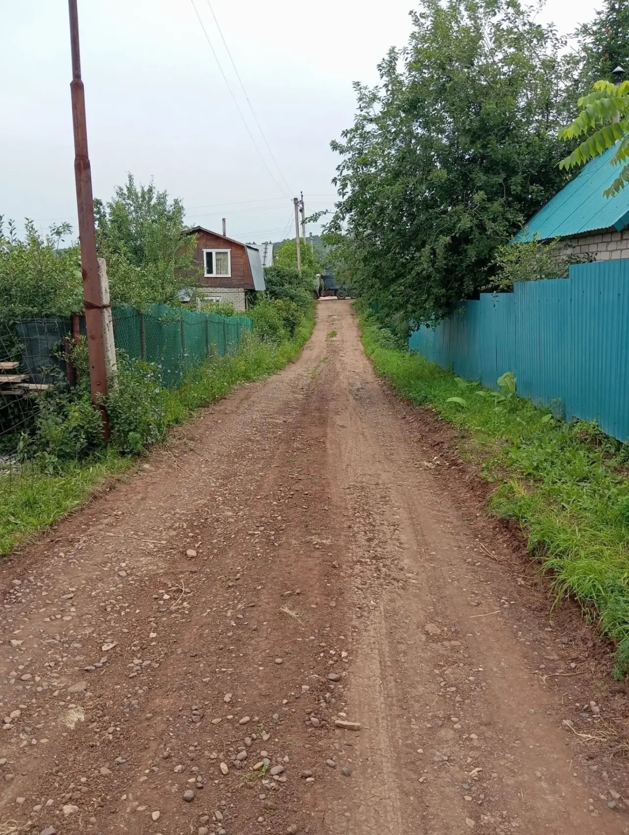 В СНТ «Искра» под Челнами начали капремонт дорог после жалоб дачников