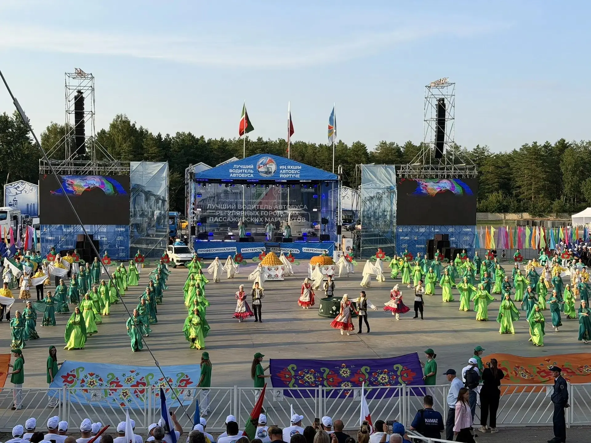 51 водитель из 40 городов поборется за звание лучшего в Челнах