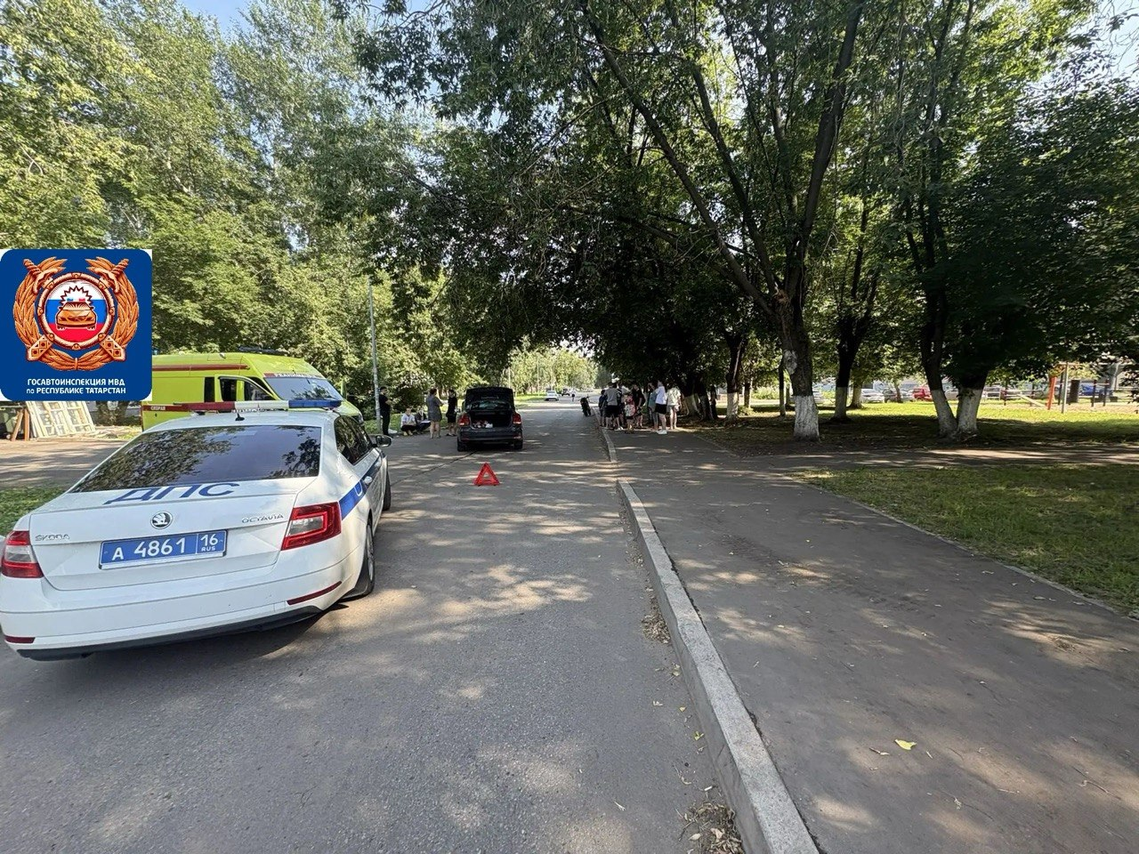 В Набережных Челнах автомобиль сбил 9-летнего мальчика на самокате