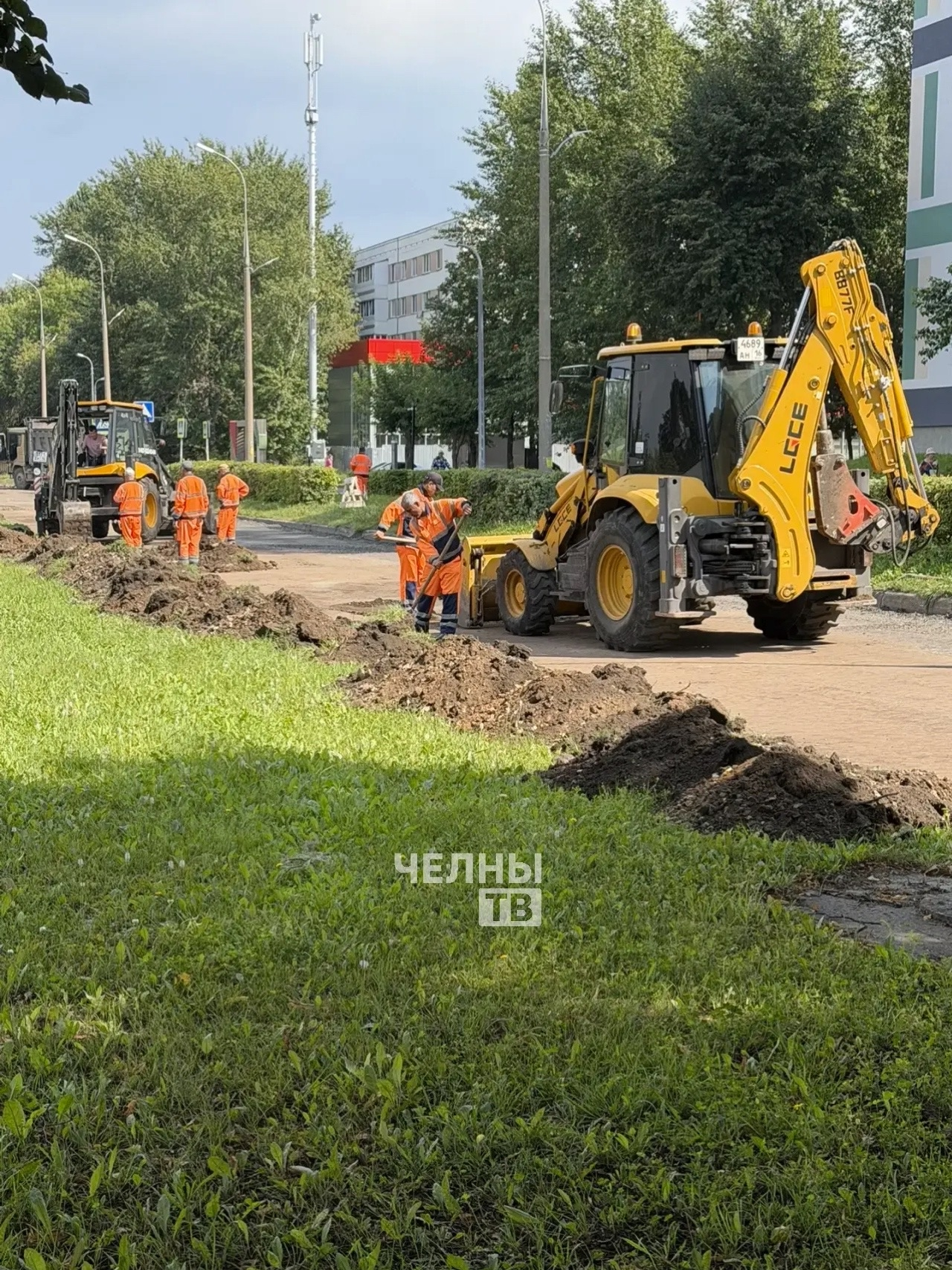 В Челнах завершили капремонт проспекта Мира и обновляют местные проезды