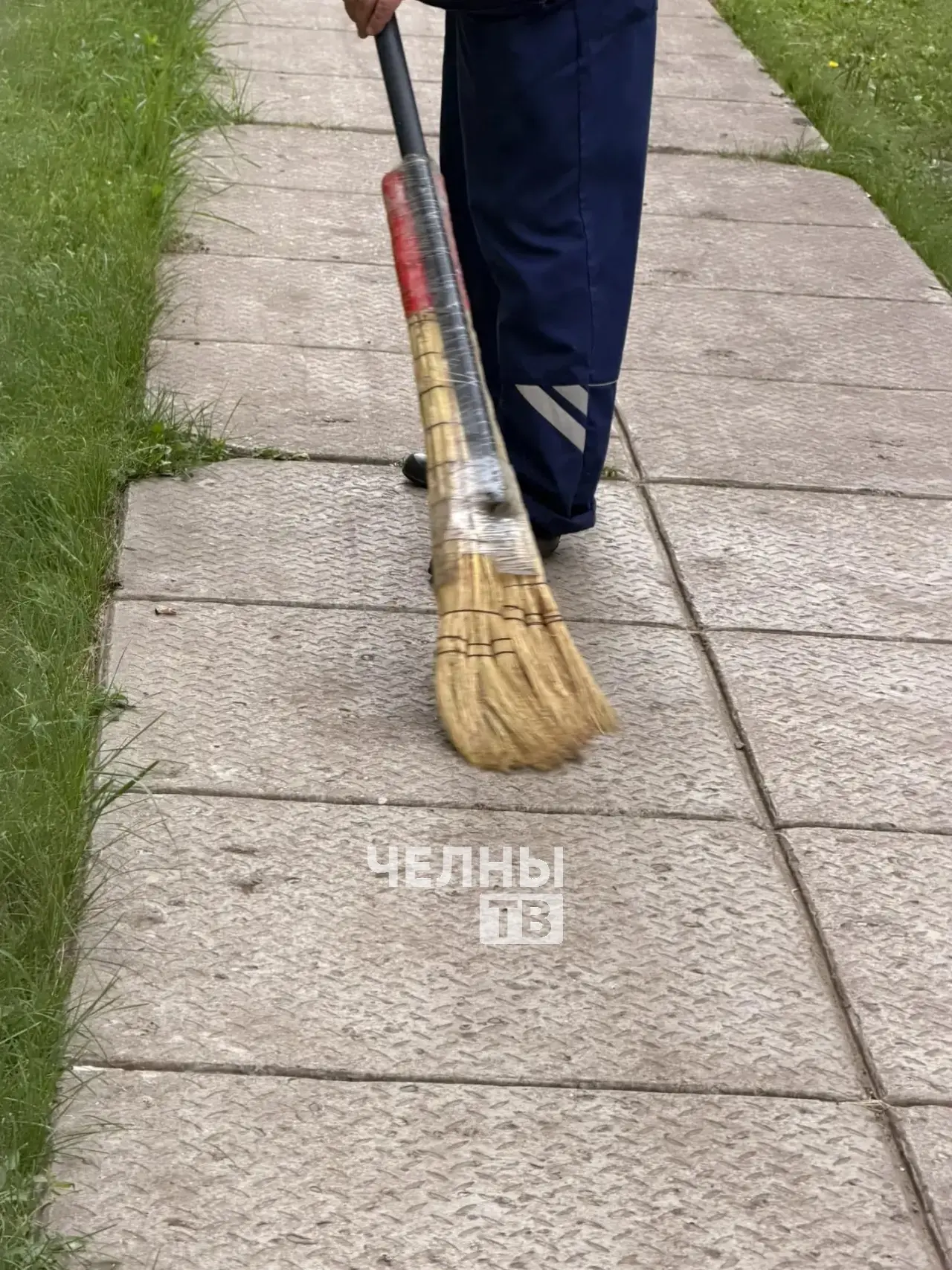 Дворники — одна из самых дефицитных профессий в России