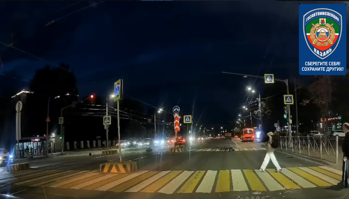 В Казани подростка на электровелосипеде госпитализировали после ДТП