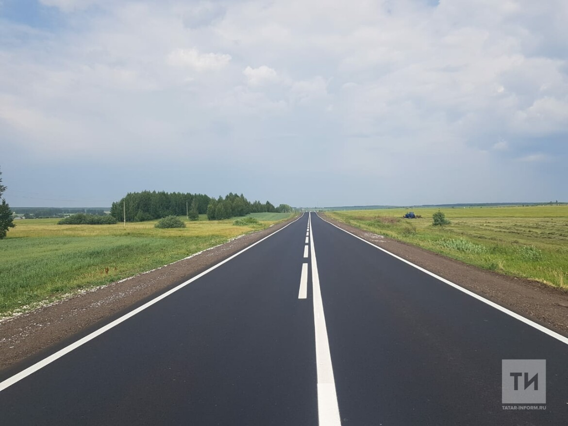 В Татарстане начали ремонт 3,6 км дороги Заинск — Бухарай
