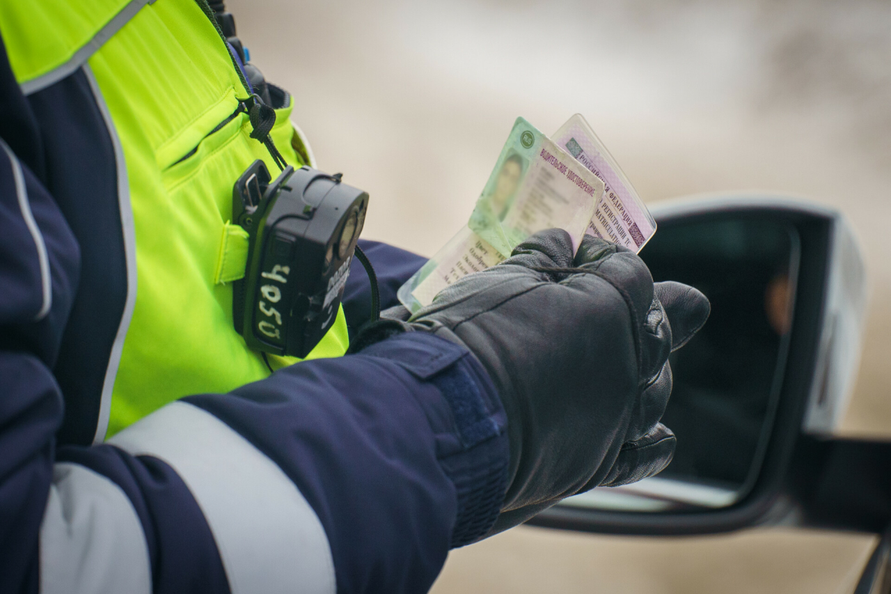 В Казани водителя Honda наказали за езду по встречке на Профсоюзной