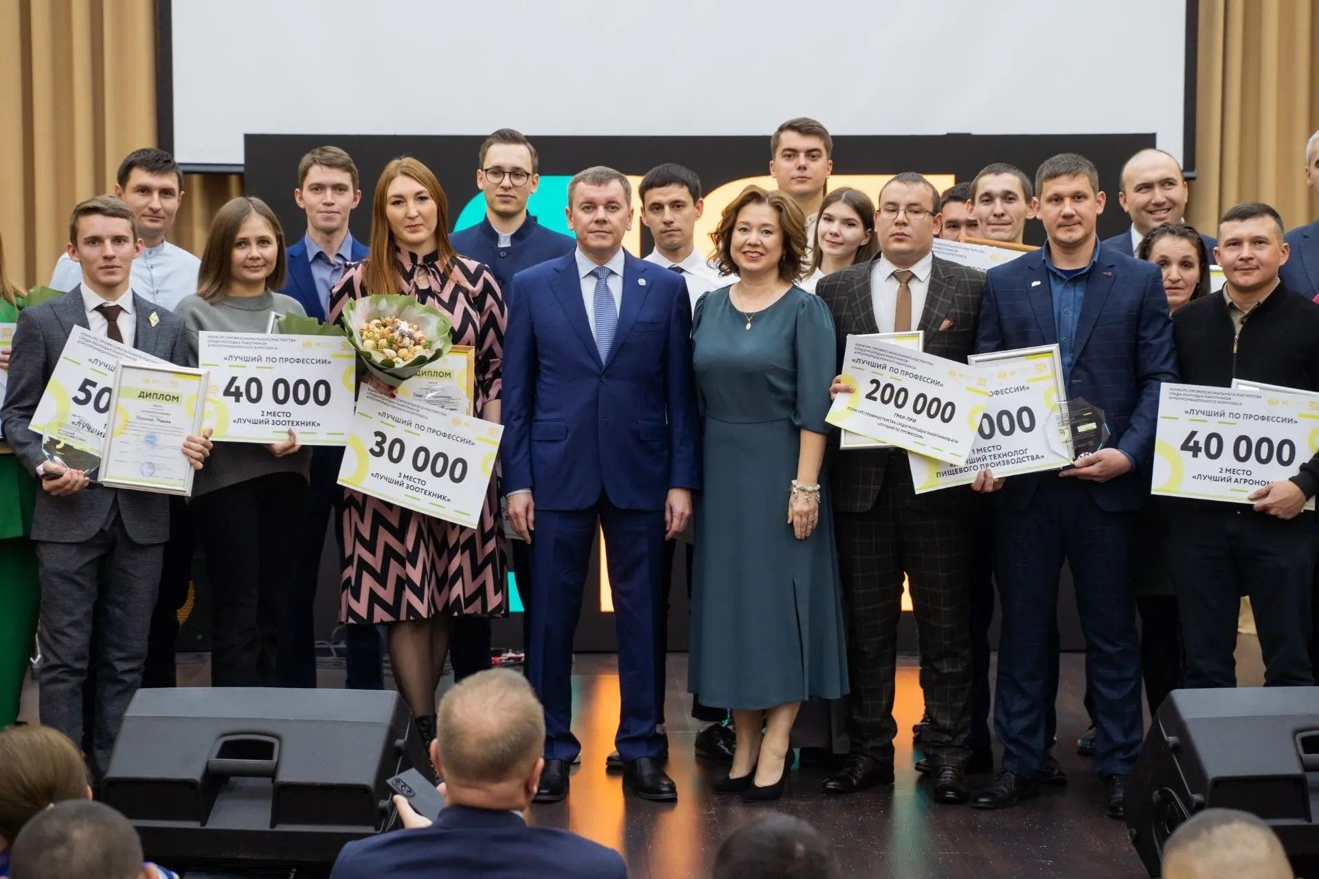 В Татарстане объявили семь конкурсов для сельской молодежи