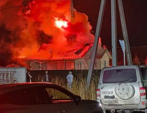 В Пестрецах двое мужчин пострадали при пожаре в мечети