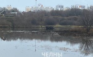 В Челнах тело водителя экскаватора, утонувшего в Мелекеске, пока не найдено