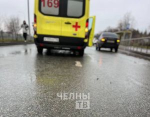 Пешеход с тяжелыми травмами госпитализирован после ДТП в Челнах