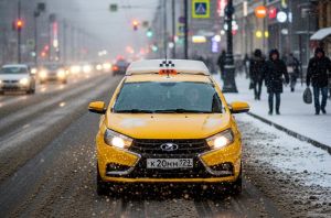 В Госдуме предложили заморозить цены на такси во время снегопадов