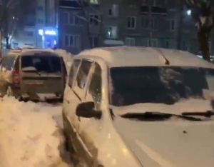 В Казани за ночь эвакуировали 36 машин из-за уборки снега