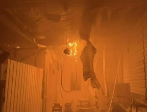 В Челнах при пожаре в гараже пострадали двое мужчин