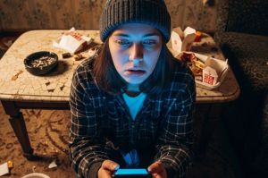 Рилсы и тиктоки могут негативно влиять на мозг и концентрацию, заявили ученые