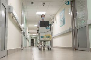 В Альметьевске спасли девочку, проглотившую монету