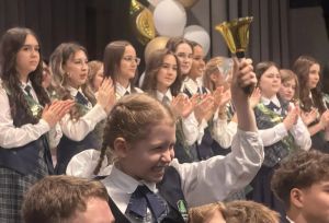 В школах Набережных Челнов прозвенел последний звонок