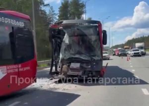 После ДТП с автобусами в Казани возбудили уголовное дело