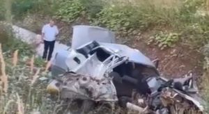 Легковушка под Казанью врезалась в шумозащитный экран: пострадали 6 человек