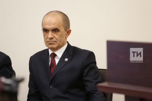 Экс-министр образования и науки РТ Энгель Фаттахов подозревается в получении взятки