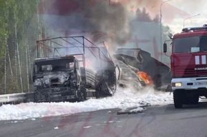 Взрыв фуры на трассе М12 близ Казани привел к перекрытию движения
