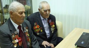 Фарид Мухаметшин поздравил челнинских ветеранов ВОВ с Днём Победы