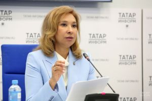 Минтруд Татарстана обсудил меры поддержки репродуктивного здоровья в Год семьи
