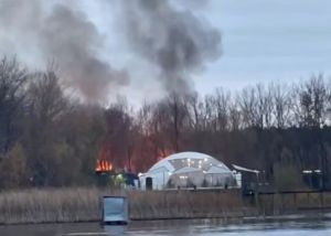 Рядом с загородным клубом «Утрау» под Зеленодольском произошёл пожар