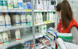 В молоке «Домик в деревне» нашли превышение микробов в 8 раз