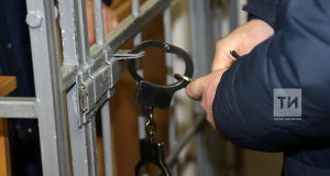 В Казани выявили 12 нелегальных мигрантов в автосервисе на Воскресенской