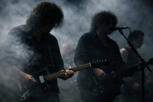 Умер гитарист и клавишник The Cure Перри Бэмоунт