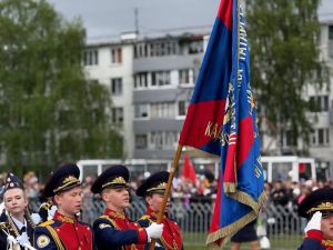 Наиль Магдеев поблагодарил за парад к 80-летию Победы в Челнах