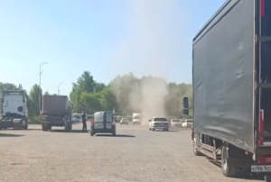 На одной из парковок Челнов был замечен «смерч»