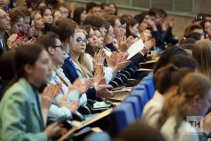 Многодетным семьям в Татарстане вернут 30% платы за колледж
