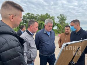 Наиль Магдеев оценил ход капремонта  на улице Магистральная в Челнах