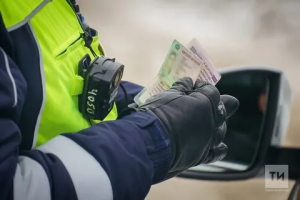 С сентября в России вырастут пошлины на водительские права и документы