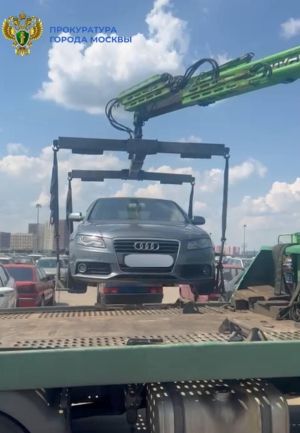 В России начали забирать автомобили за долги по алиментам
