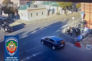 В центре Казани байкер и пассажирка пострадали в ДТП с Lexus