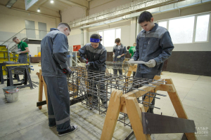 В Татарстане за 2025 год трудоустроили более 15 тысяч молодых людей