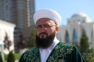 Муфтий Татарстана поздравил верующих с Ураза-байрамом